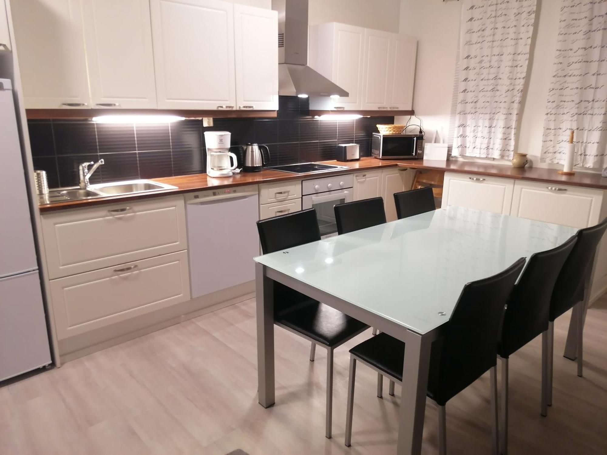 Majoituspalvelu Nurmi Apartments Vaelitie Raahe Room photo